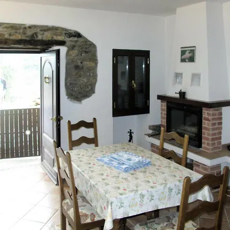 Nyaraló Locazione Turistica Elena *