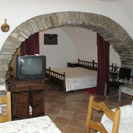Nyaraló Locazione Turistica Elena *
