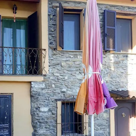 Locazione Turistica Elena *