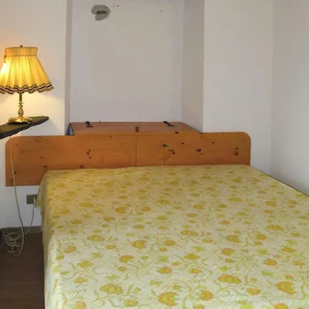 Locazione Turistica Elena *